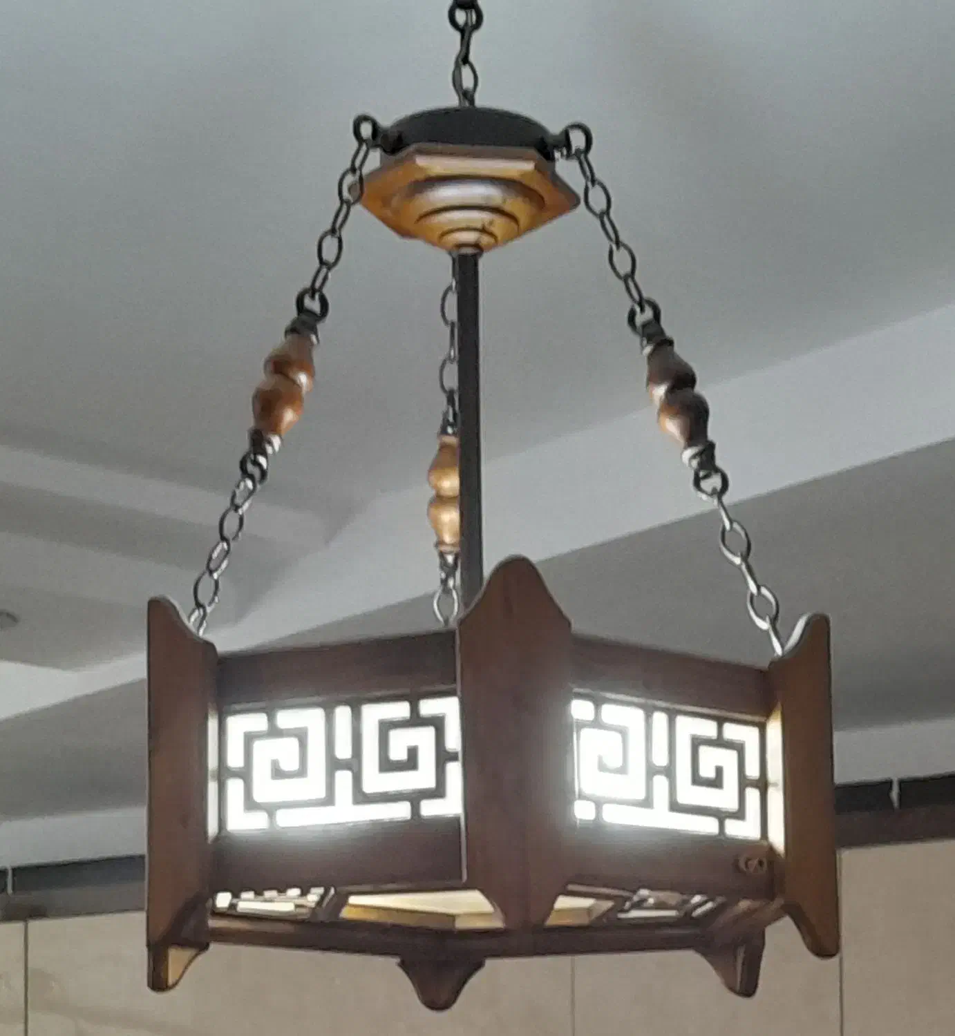 لوستر پذیرایی و آشپزخانه و اتاق خواب|لوستر و چراغ آویز|شاهرود, |دیوار