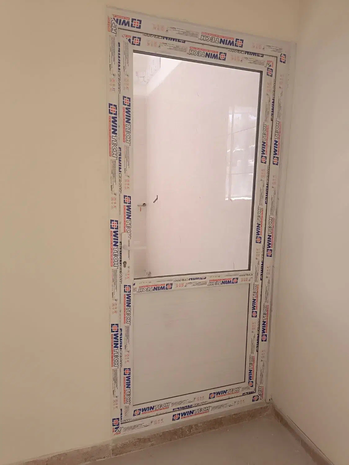 تولید کننده درب و پنجره های دوجداره upvc|خدمات پیشه و مهارت|ایلام, |دیوار