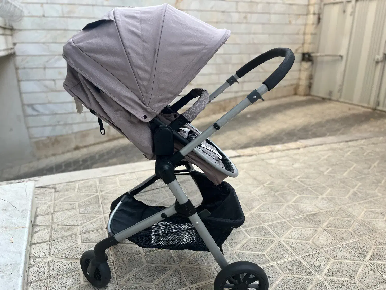 ست کالسکه و کریر ایون فلو|کالسکه و لوازم جانبی|تهران, پونک|دیوار