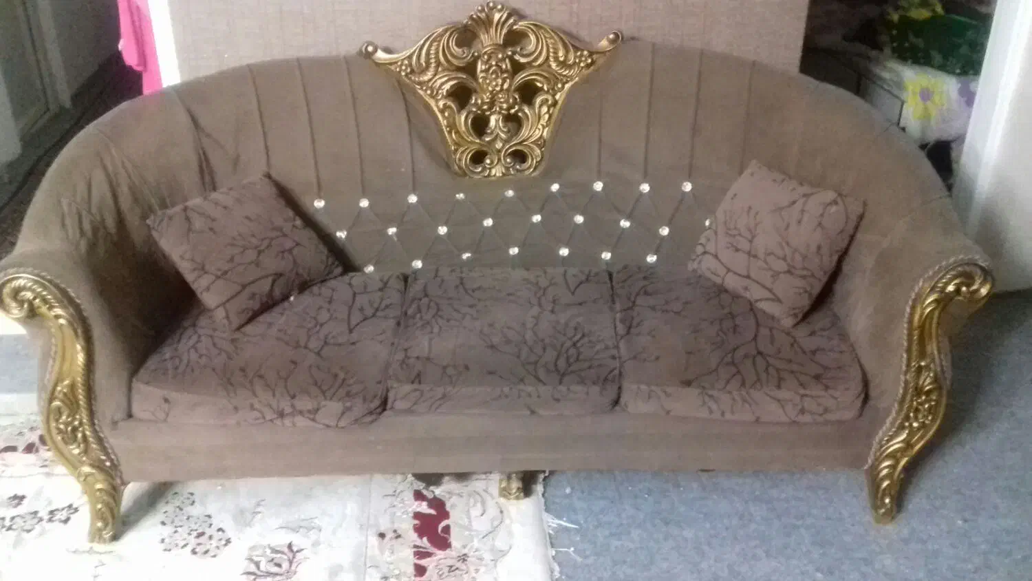 فروش یک دست مبل 7 نفره|مبلمان خانگی و میز عسلی|فیروزکوه, |دیوار