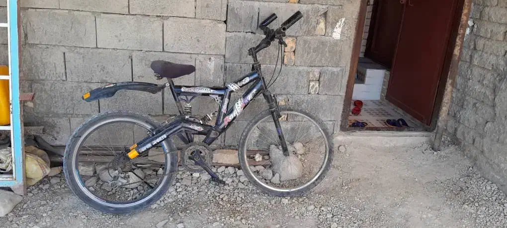 دوچرخه|دوچرخه، اسکیت، اسکوتر|لار, |دیوار