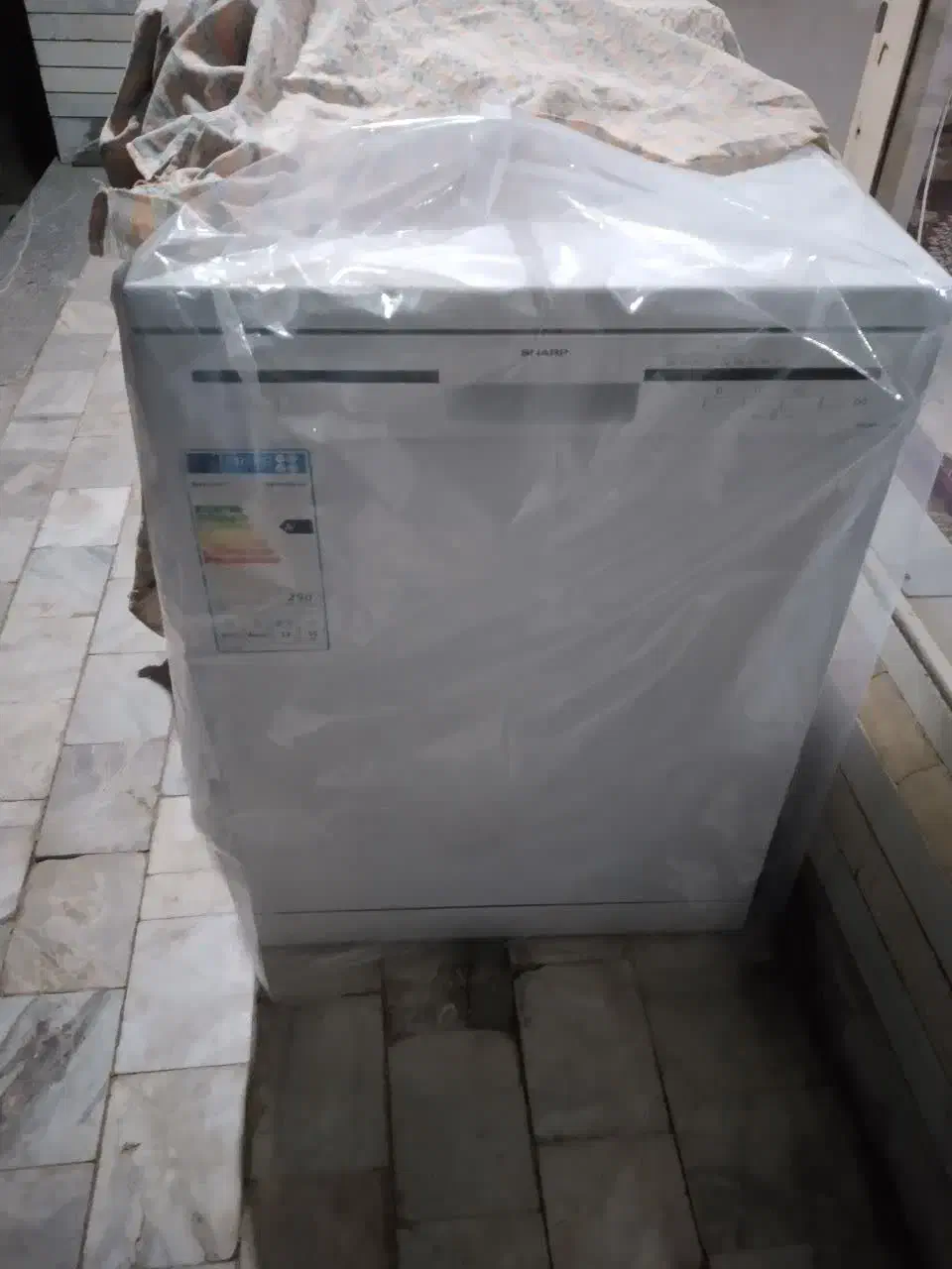 ظرفشویی شارپ|ماشین ظرفشویی|اصفهان, خواجه عمید|دیوار