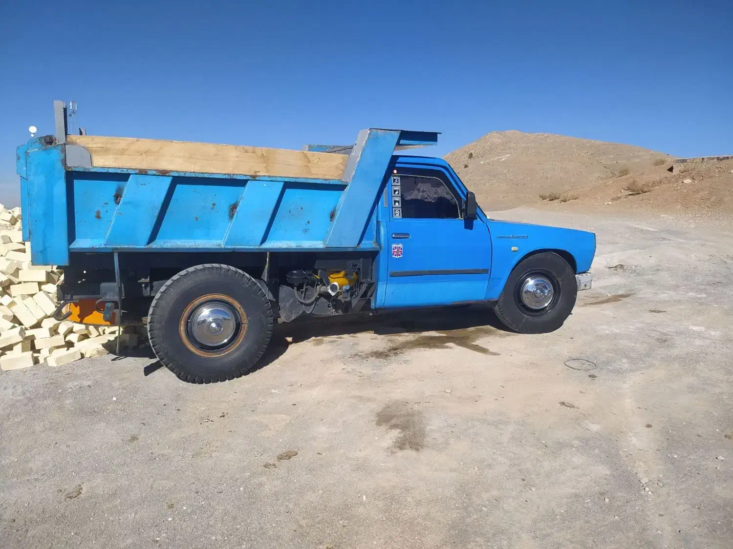 نیسان کمپرسی مدل ۹۲|خودرو سواری و وانت|دهاقان, |دیوار