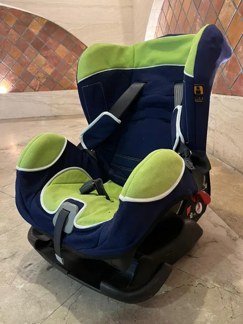 صندلی ماشین کودک|تخت و صندلی بچه|تهران, مینی‌سیتی (شهرک نفت)|دیوار