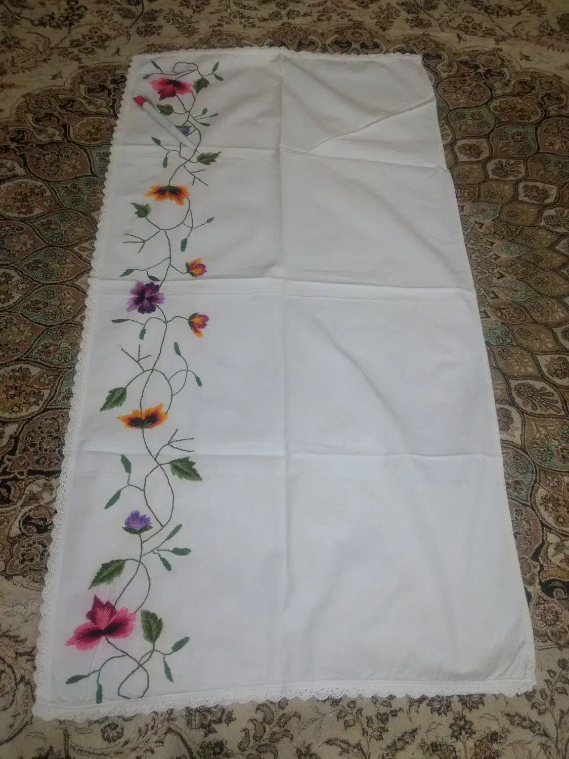 دستمال پارچه ای گلدوزی بزرگ نشتیفان طرح ۶|سفره، حوله، دستمال آشپزخانه|سهند, |دیوار