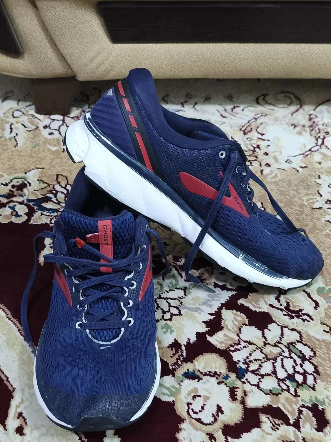 کتونی بروکس GHOST سورمه ای سایز 44|کیف، کفش، کمربند|رشت, باهنر|دیوار