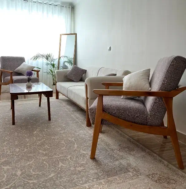 تولید و پخش انواع مبل راحتی|مبلمان خانگی و میز عسلی|همدان, |دیوار