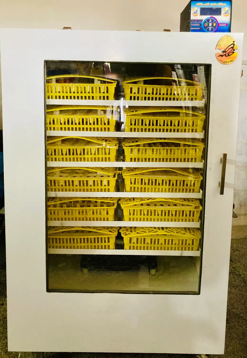 دستگاه جوجه کشی شرکت فاخته M-1008|لوازم جانبی حیوانات|ابهر, |دیوار