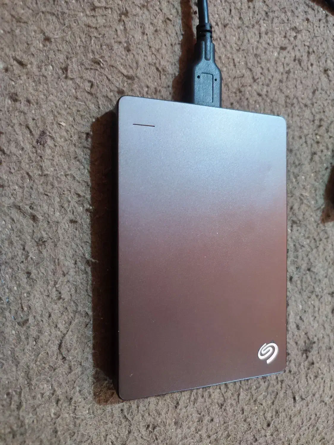 هارد اکسترنال سیگیت 2 ترا بایت  TB 2|قطعات و لوازم جانبی رایانه|شاهین‌شهر, کوی مهدیه|دیوار