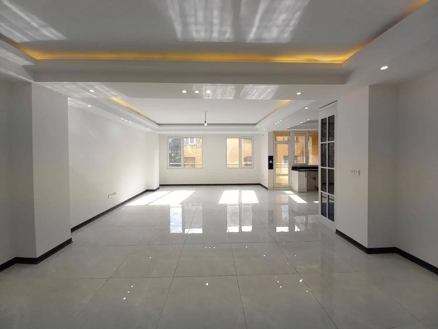 85متر/نوساز/سندتکبرگ/پارکینگ سندی/نقدینگی 3میلیارد|فروش آپارتمان|قدس, شهرک فرزان|دیوار