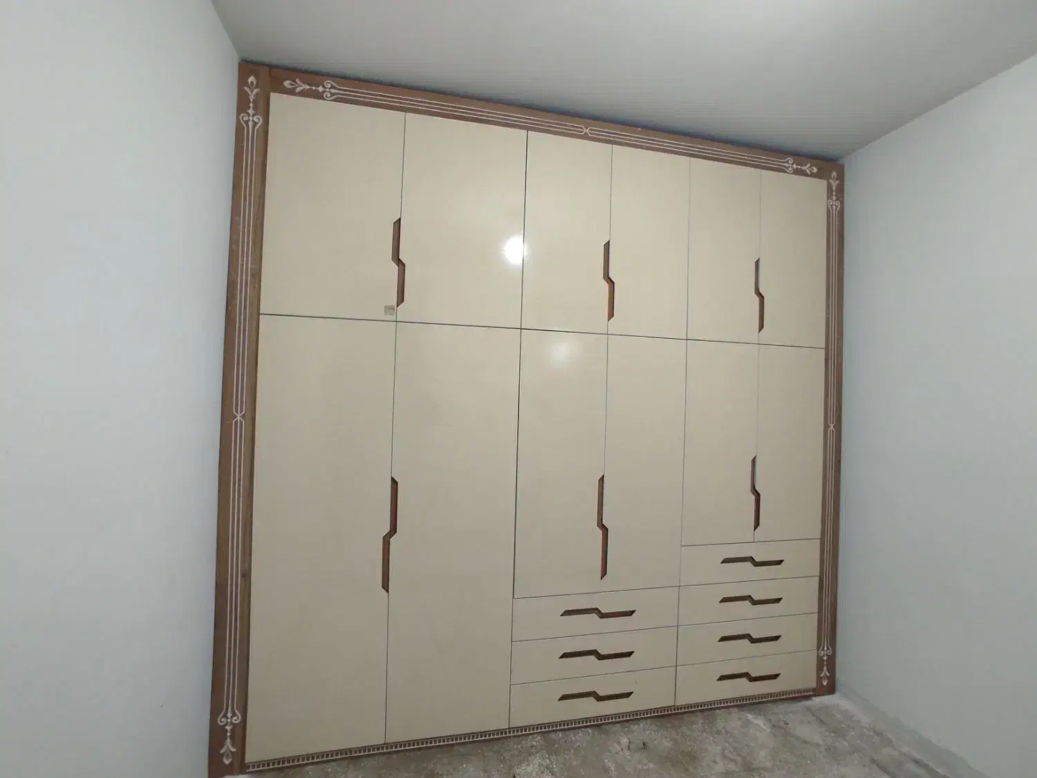 اجرای دکوراسیون ریگی|جاکفشی، کمد، دراور|ایرانشهر, |دیوار