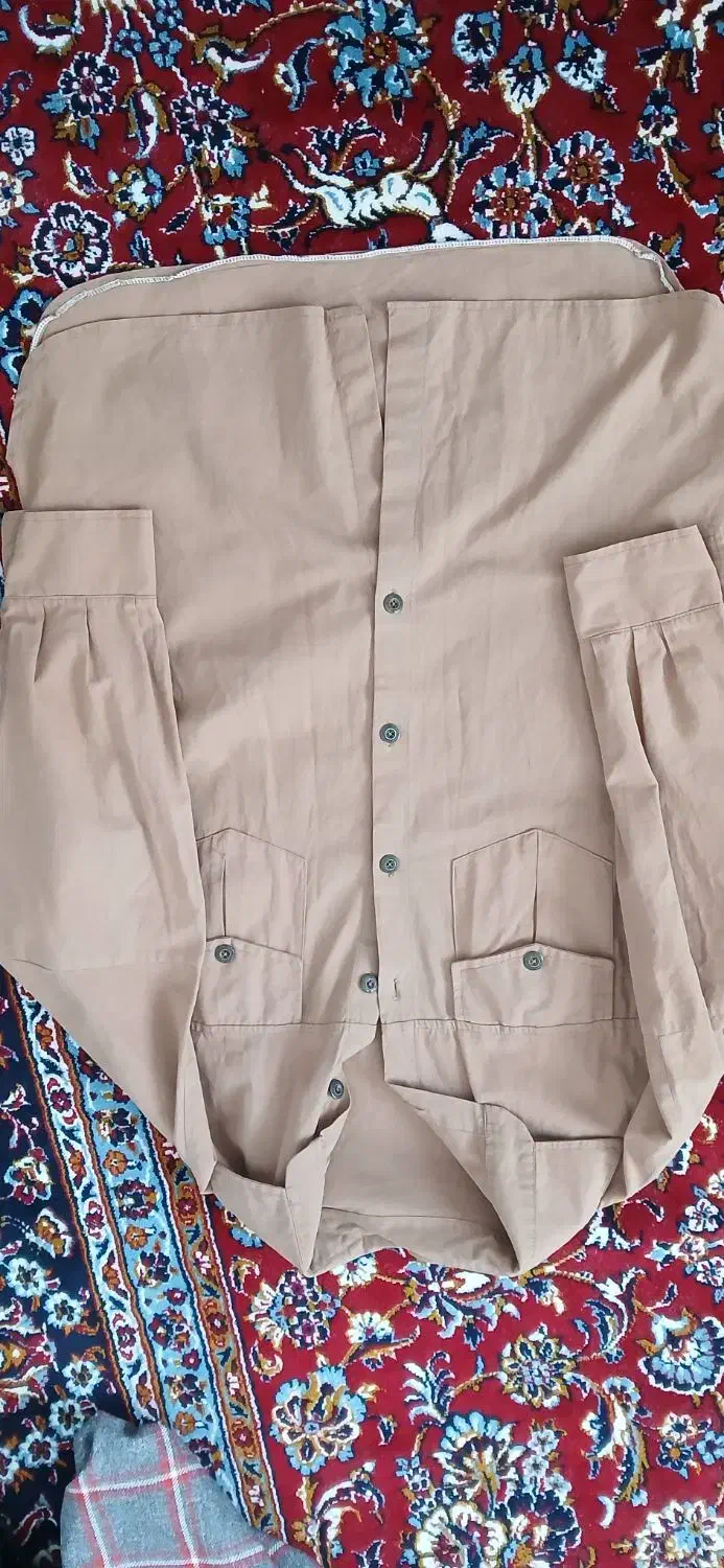 مانتو نو|لباس|ملایر, |دیوار