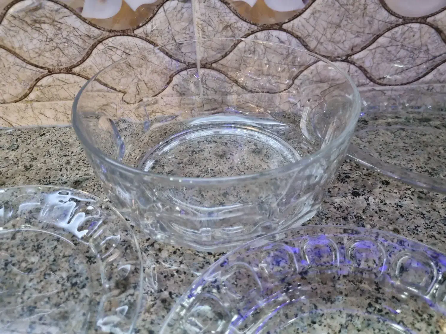 بلور فرانسه اصل|ظروف سرو و پذیرایی|فولادشهر, فولادشهر|دیوار