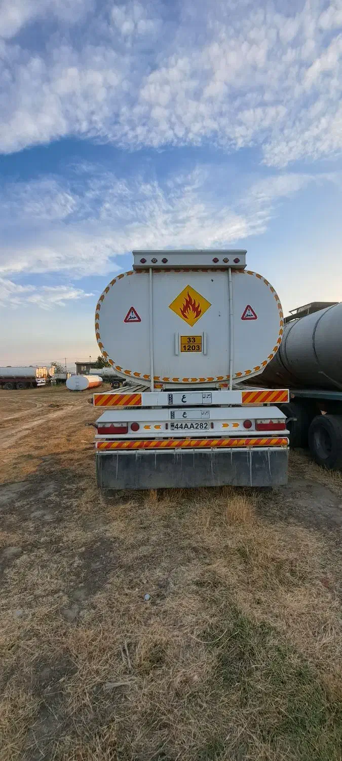 یک دستگاه تانکر چهارمواد آنتیک 34000 هزار صفر|خودرو سنگین|نقده, |دیوار