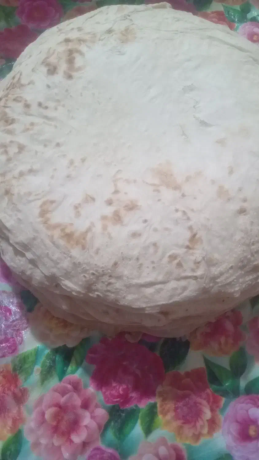 نان تازه|خوردنی و آشامیدنی|مسجد سلیمان, |دیوار