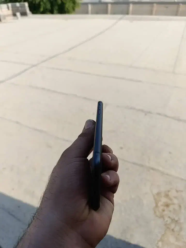 ایفون ۱۱|موبایل|شوش, |دیوار