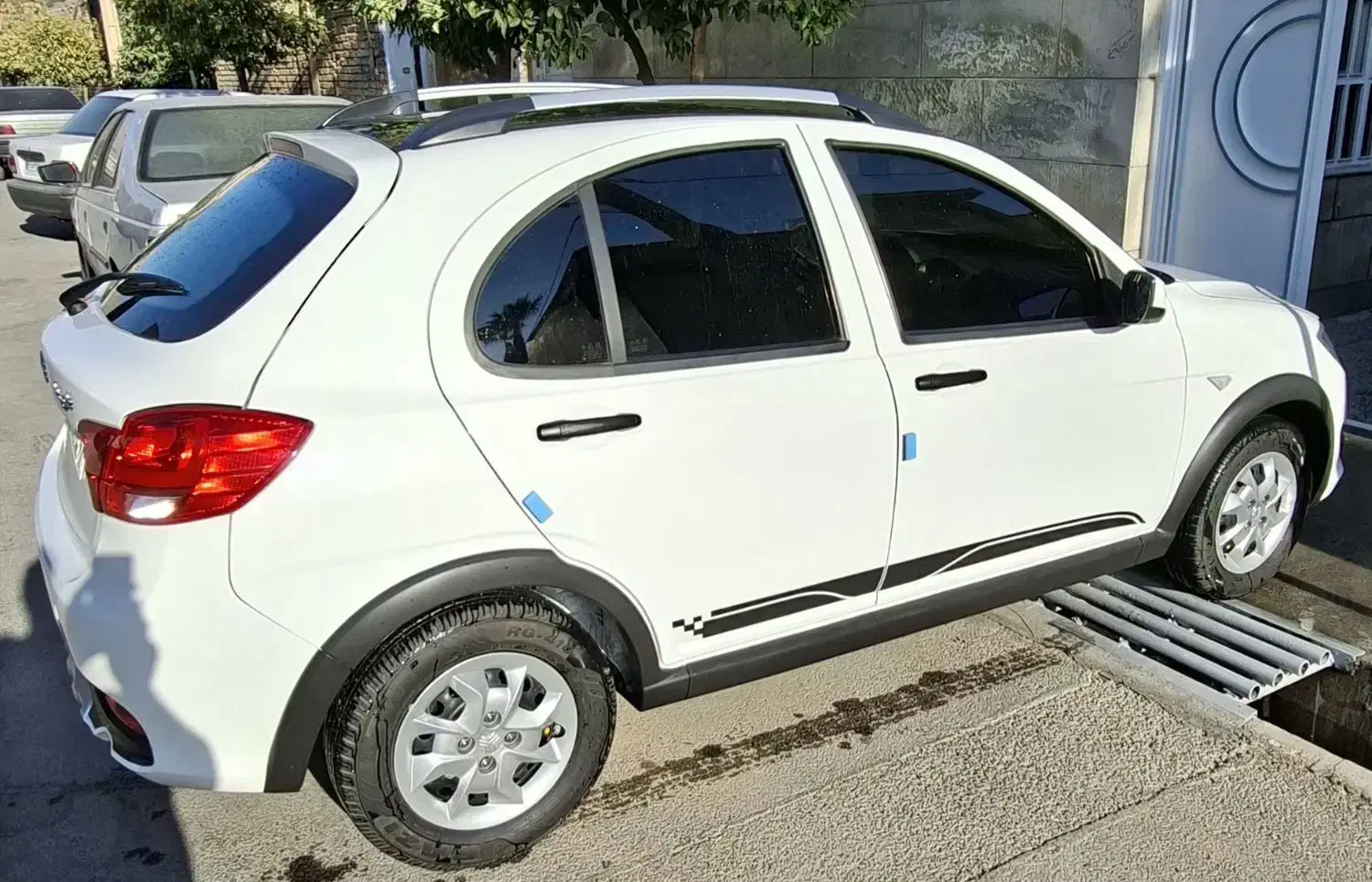 کوییک مدل ۱۴۰۴ سفید مشکی|خودرو سواری و وانت|شیراز, قلعه نو|دیوار