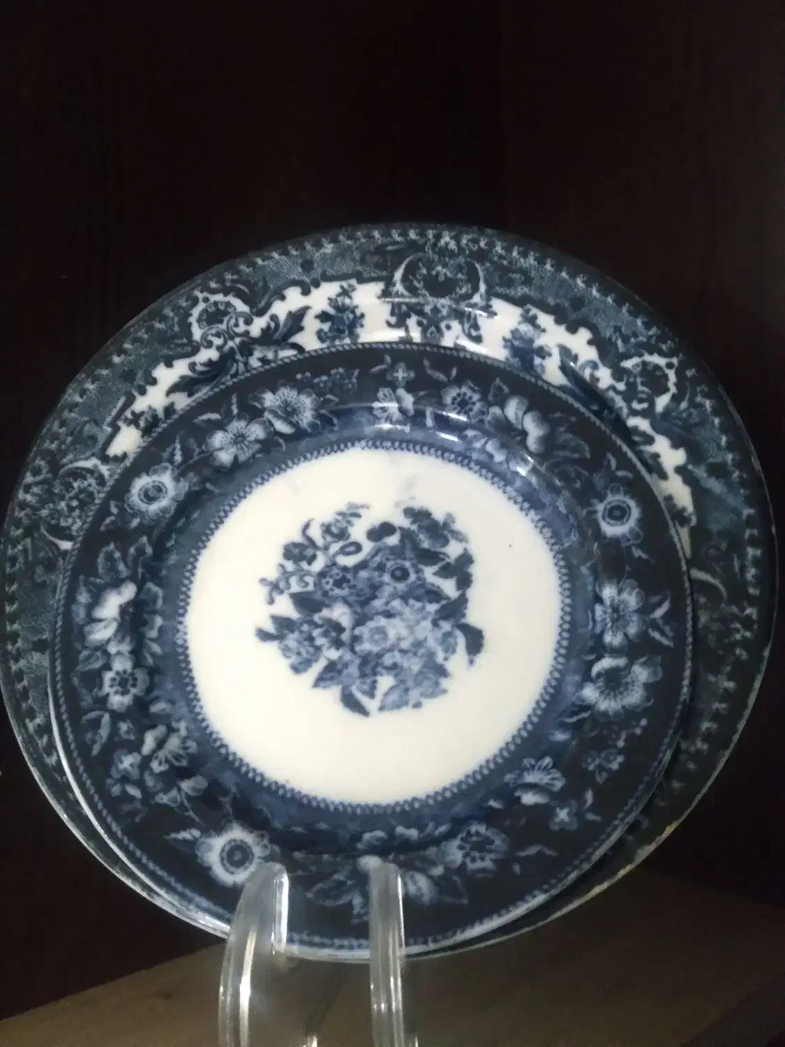 بشقاب قدیمی|کلکسیون اشیاء عتیقه|رشت, لاکان|دیوار