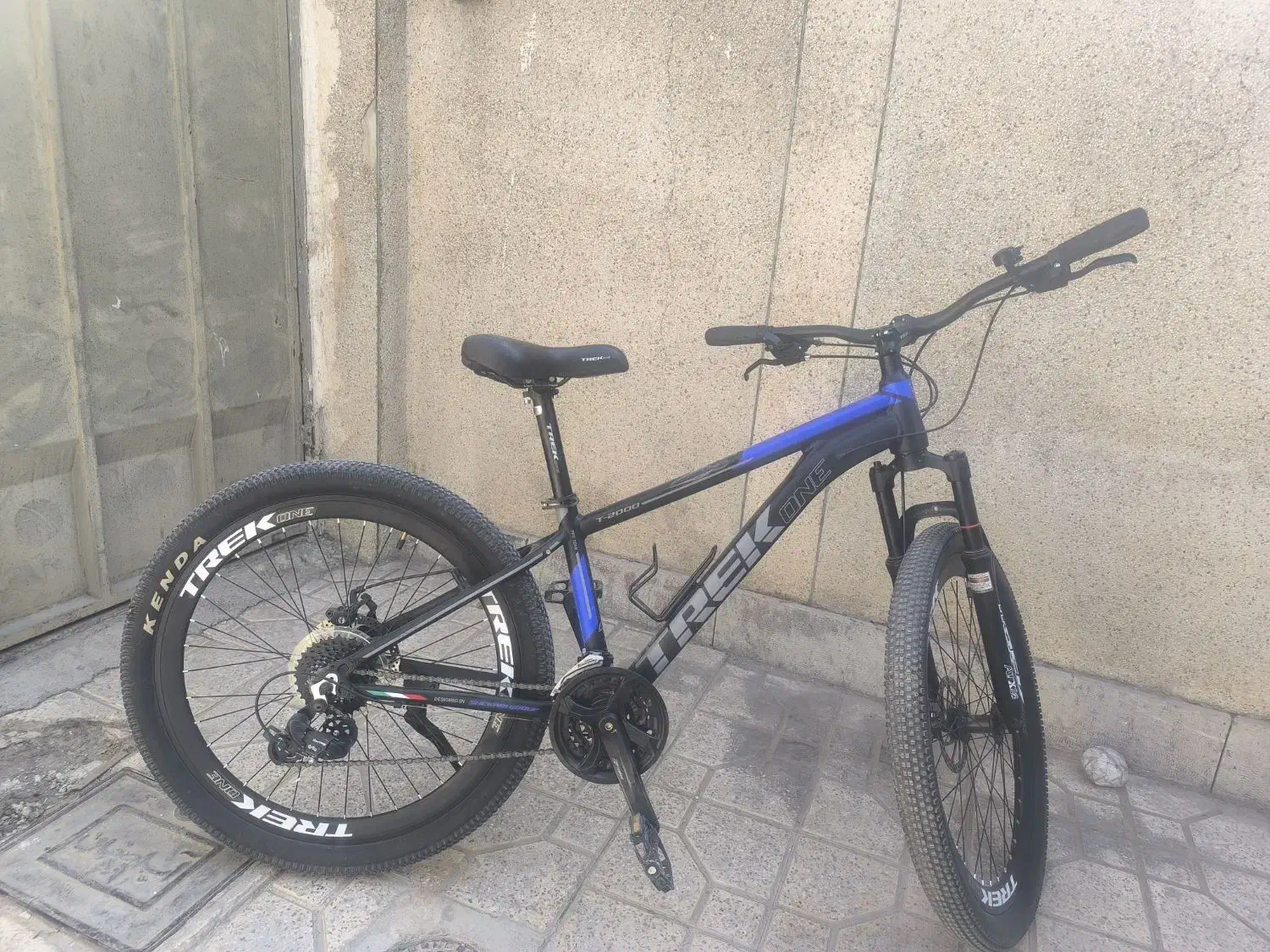 دوچرخه TREK سایز 26 کاملا نو|دوچرخه، اسکیت، اسکوتر|اصفهان, کارلادان|دیوار