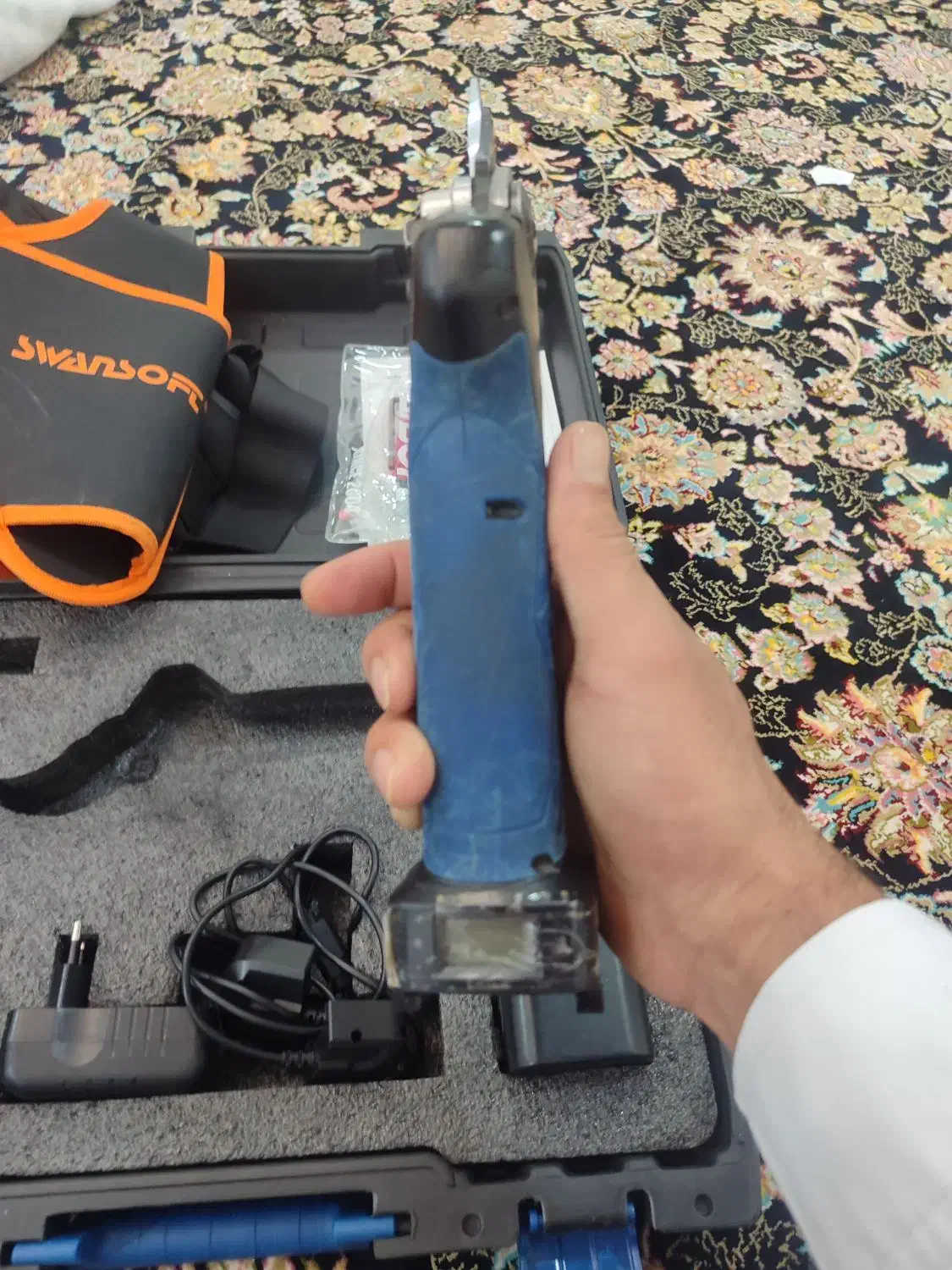 قیچی شارژی هرس سوان سافت|خدمات باغبانی و درختکاری|اشنویه, |دیوار