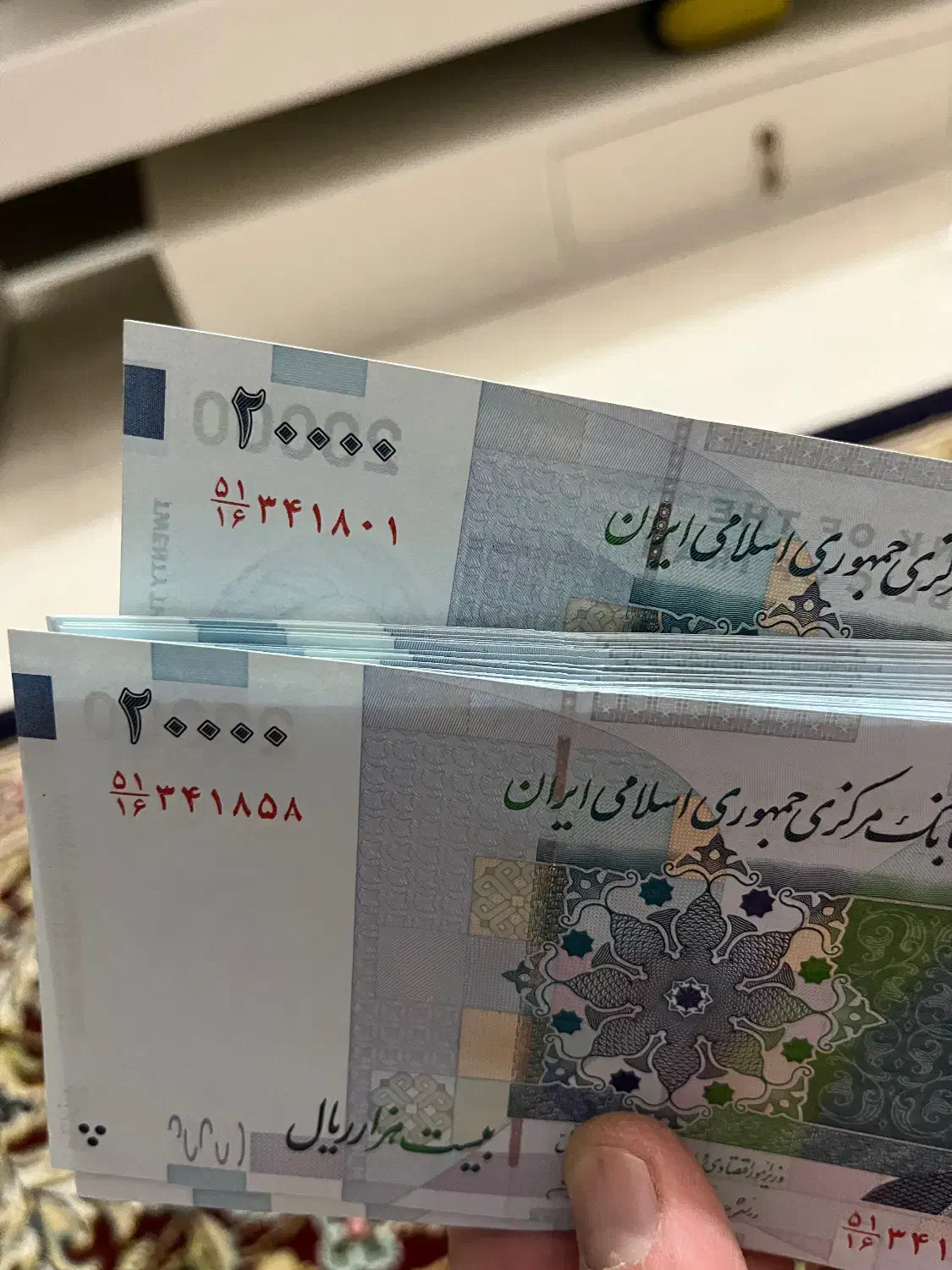 اسکناس نو|کلکسیون سکه، تمبر، اسکناس|بروجرد, |دیوار