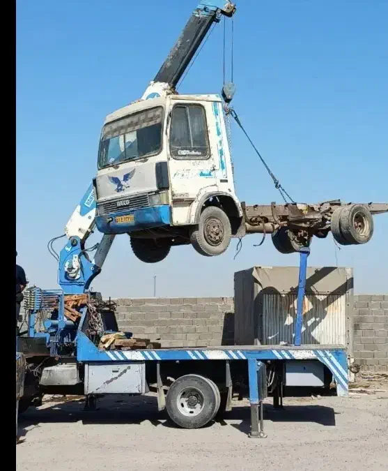 فرسوده نیسان سواری سنگین نیمه سنگین|خودرو سواری و وانت|زاهدان, |دیوار