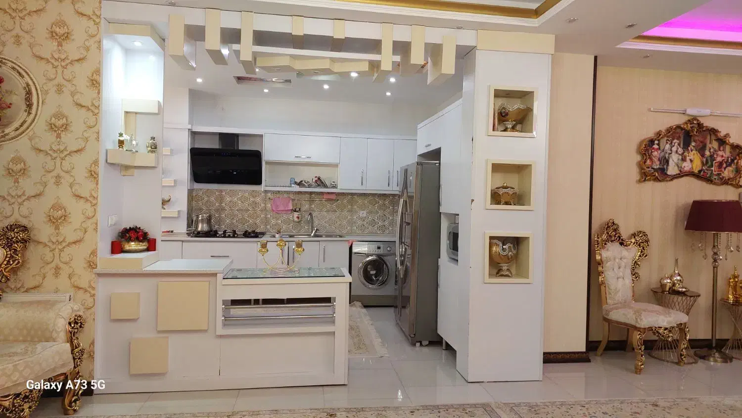 ۱۲متر کابینت سفید نو نو بدون کوچکترین ایرادی|مصالح و تجهیزات ساختمان|پاکدشت, پاکدشت (مامازند)|دیوار