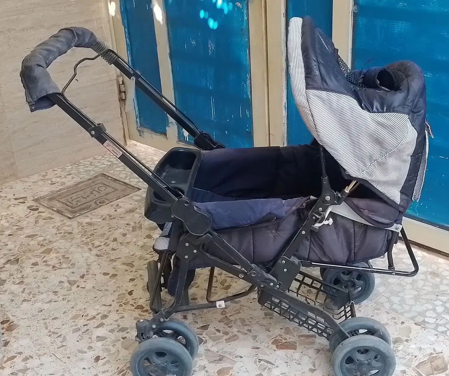 کالسکه|کالسکه و لوازم جانبی|شاهینشهر, گرگاب|دیوار