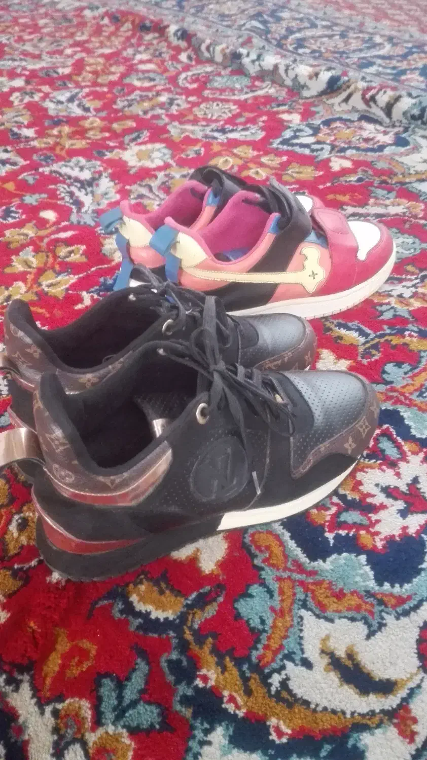 دوجفت کتونی دخترانه|کیف، کفش، کمربند|کاشان, امیرکبیر|دیوار