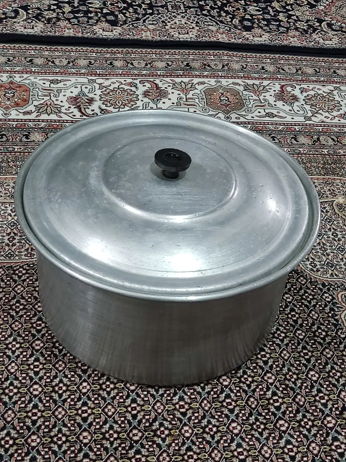دیگ|ظروف پخت‌وپز|زاهدان, |دیوار