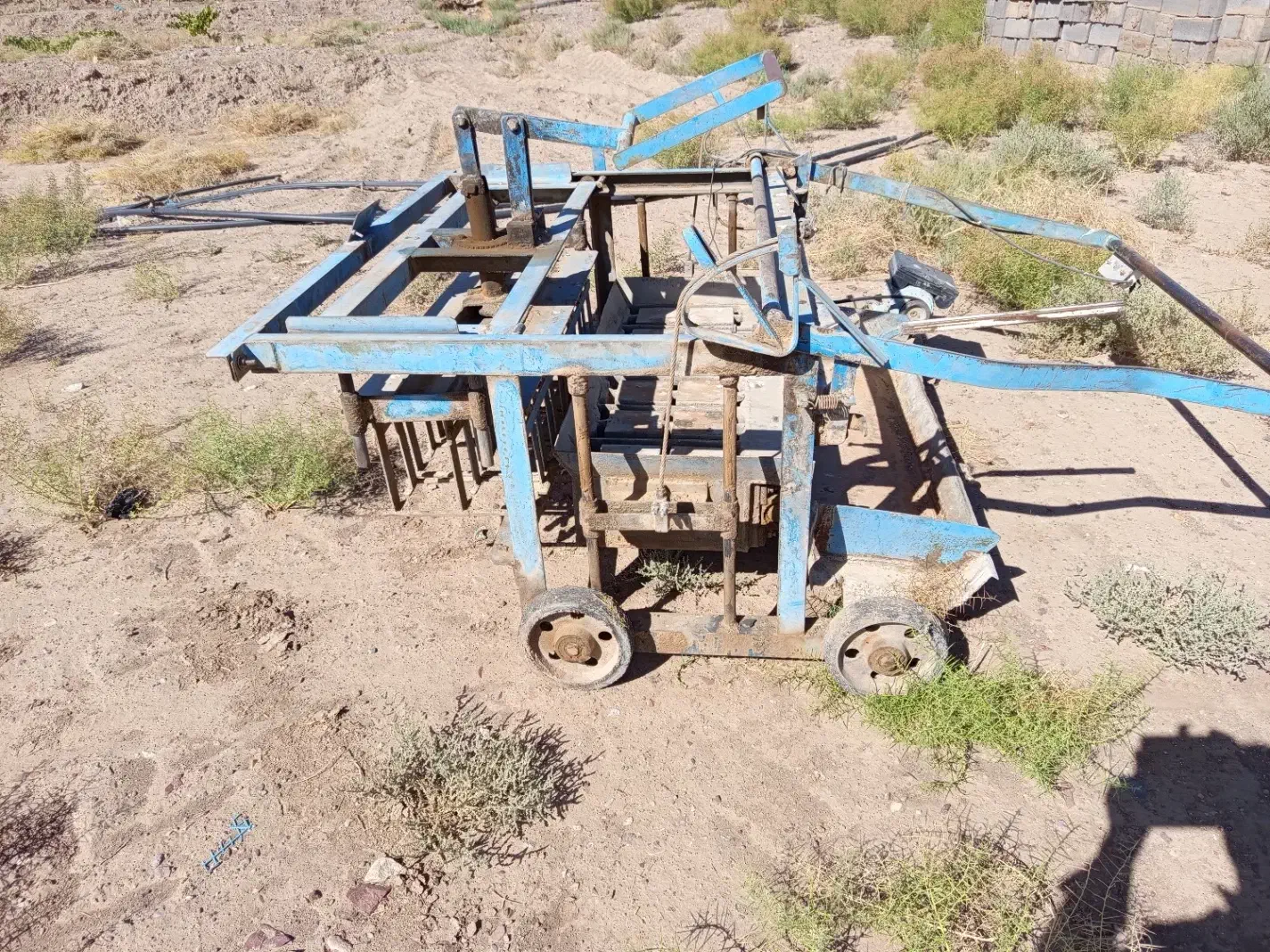 فروش دستگاه بلوکه زنی|ماشین‌آلات صنعتی|بیرجند, |دیوار