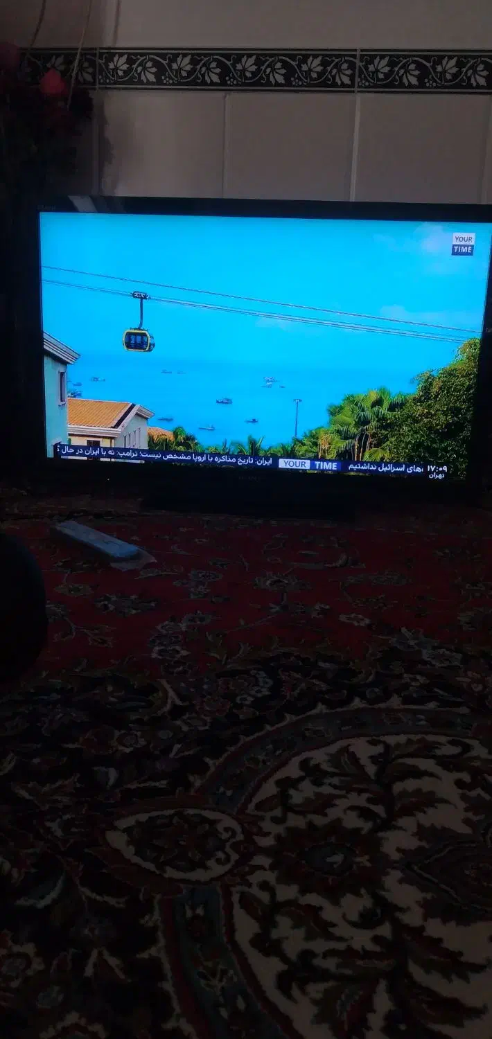 ال سی دی ۴۰ اینچ سونی اصل|تلویزیون و پروژکتور|خرمدره, |دیوار