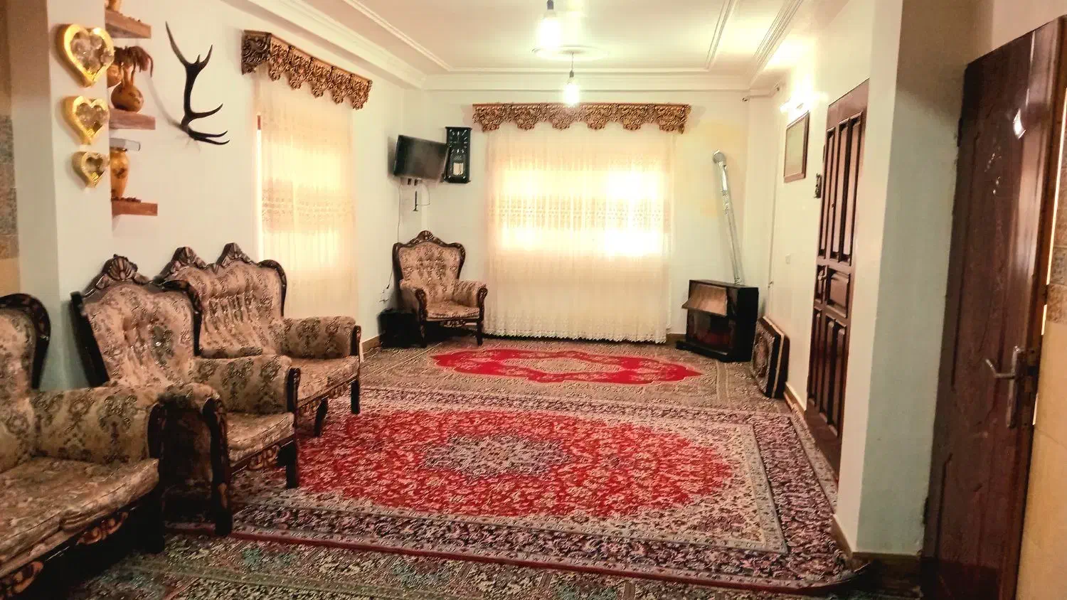 اقامتگاه ویلا خانه سوییت دربست ویو جنگل کیاسر چورت|اجارهٔ کوتاه‌مدت ویلا و باغ|کیاسر, |دیوار