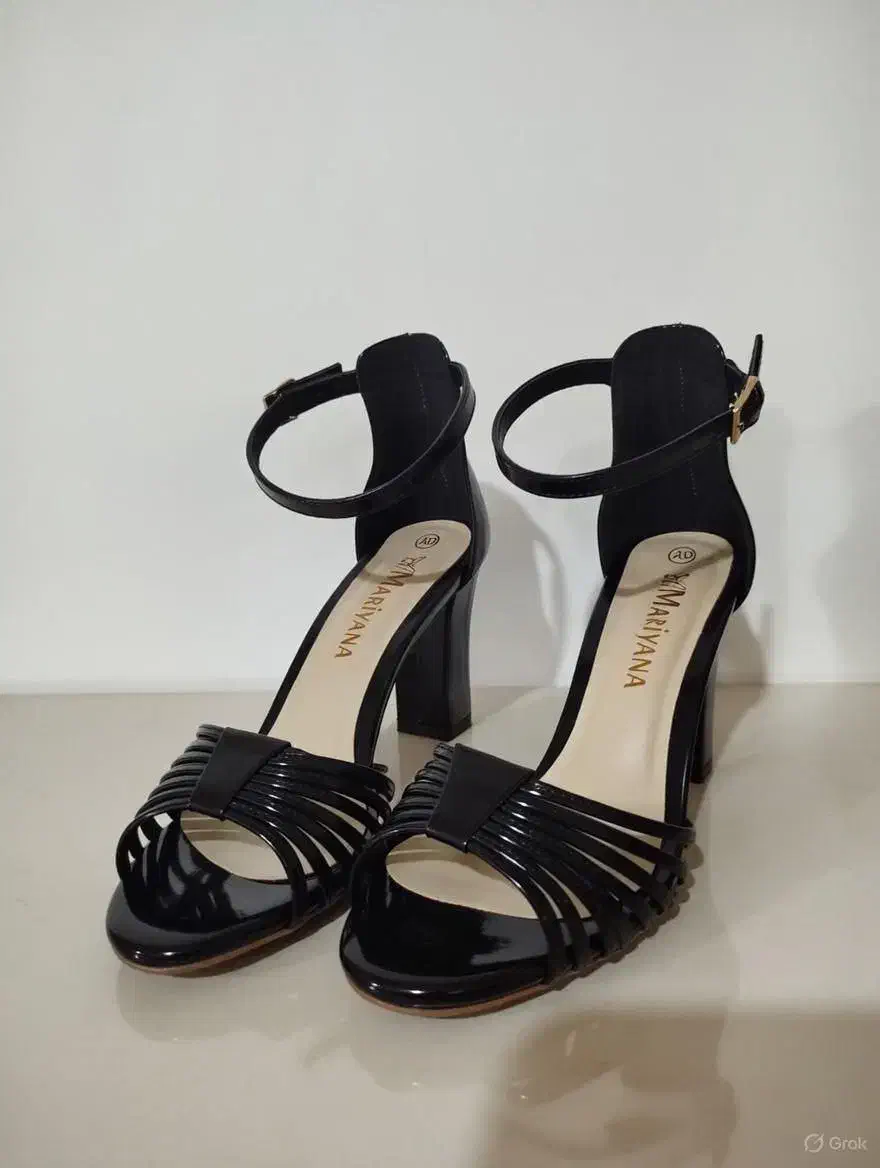 کفش مجلسی|کیف، کفش، کمربند|پیرانشهر, |دیوار