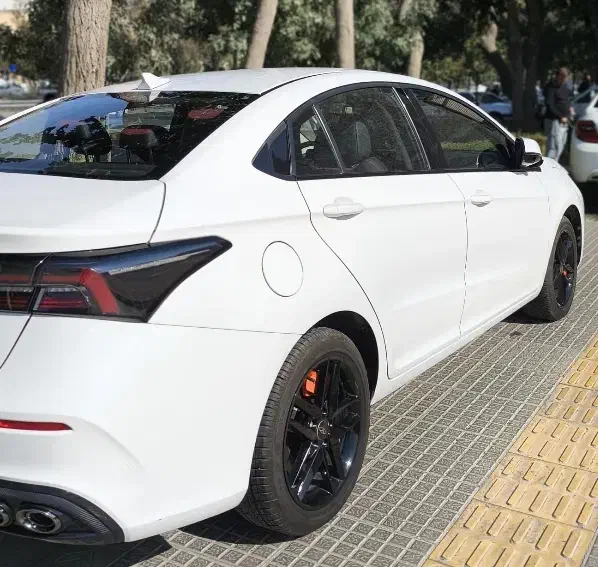 آریزو 6 جی تی مدل ۴۰۳ (اتو زووم)|خودرو سواری و وانت|اصفهان, پوریای ولی|دیوار