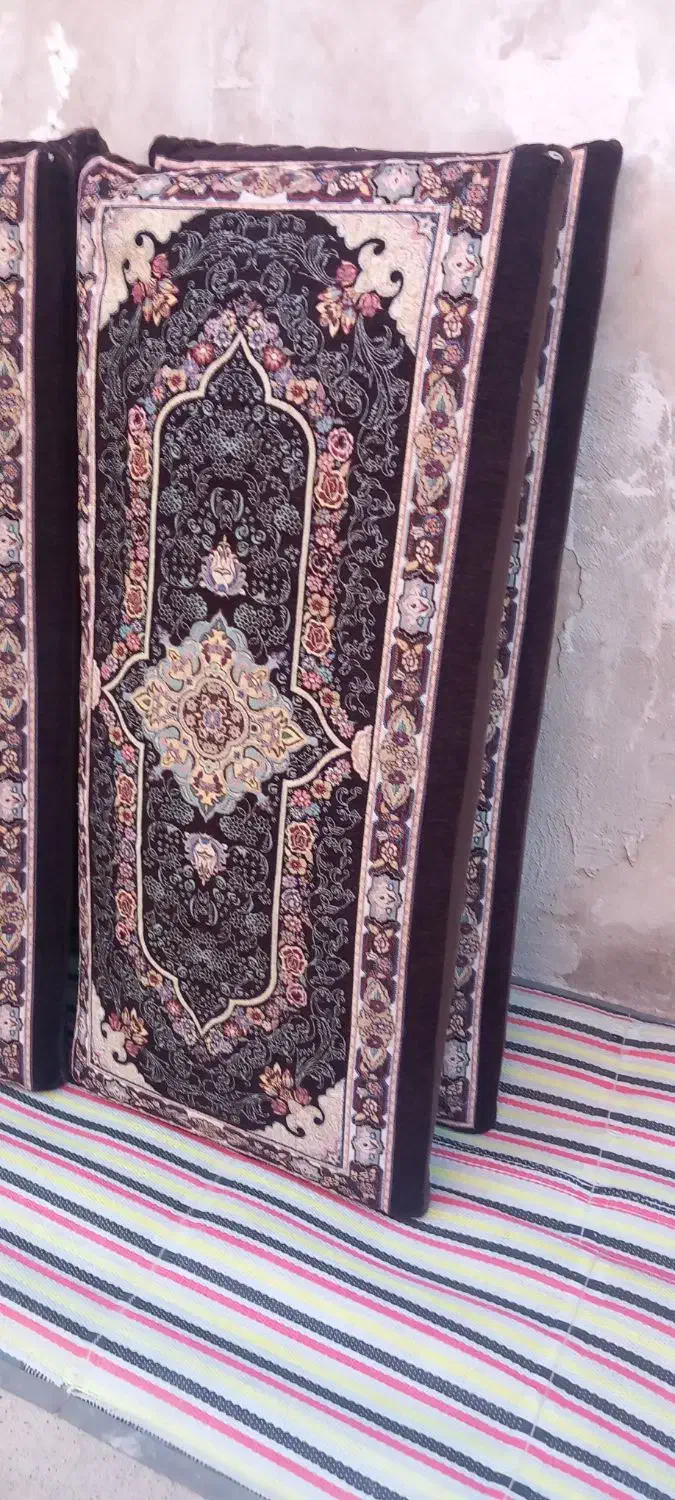 ۴ عدد پشتی|پشتی|گرگان, |دیوار