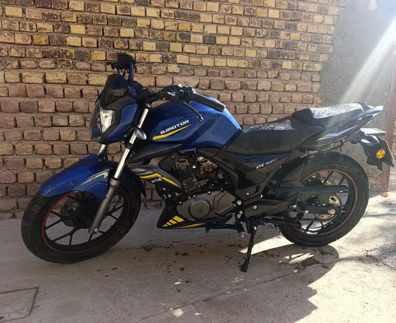 موتور|موتورسیکلت|کنگاور, |دیوار