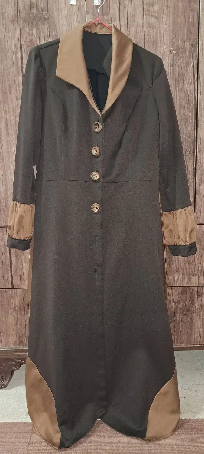 لباس دست دو|لباس|قم, ولیعصر|دیوار