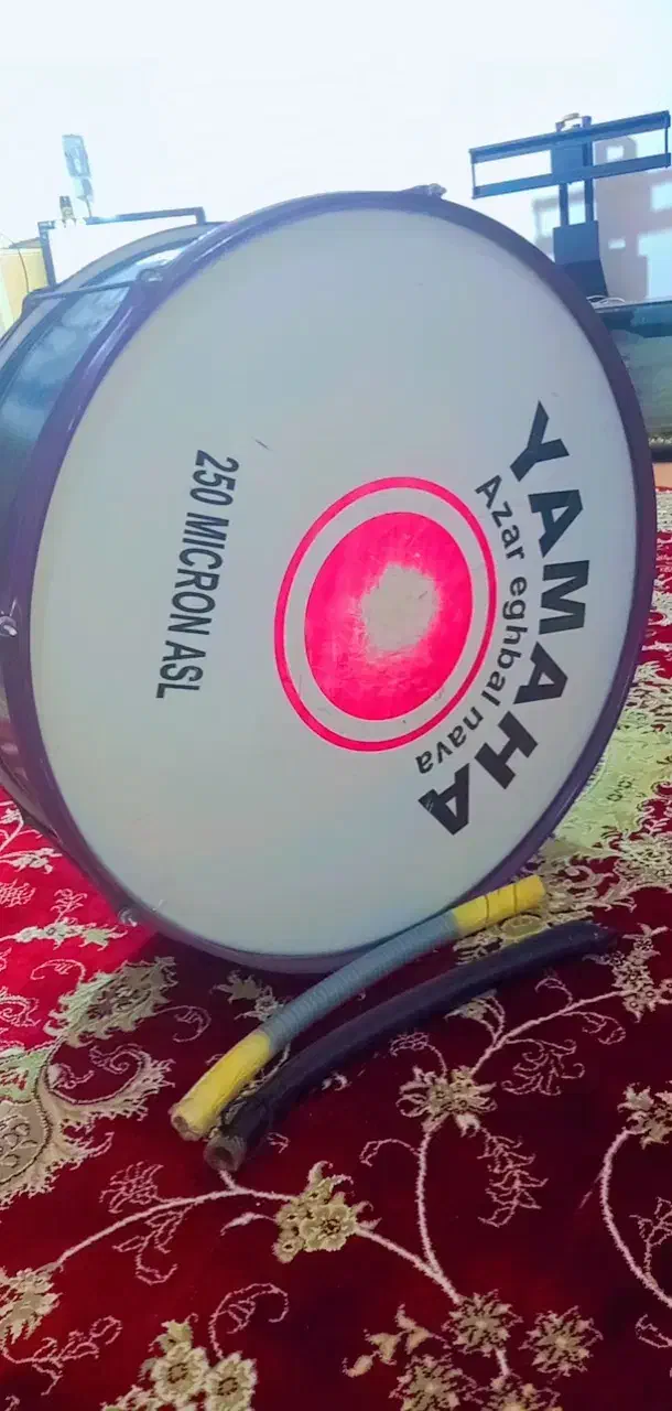 طبل ۸۰سانتی نو|درام و پرکاشن|انبارآلوم, |دیوار