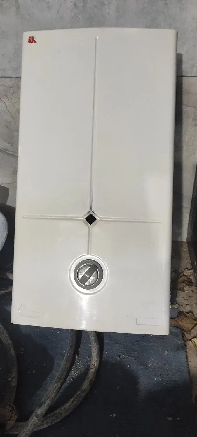 آبگرمکن دیواری ۳۱۱۵بوتان|آبگرمکن، پکیج، شوفاژ|دماوند, دماوند|دیوار