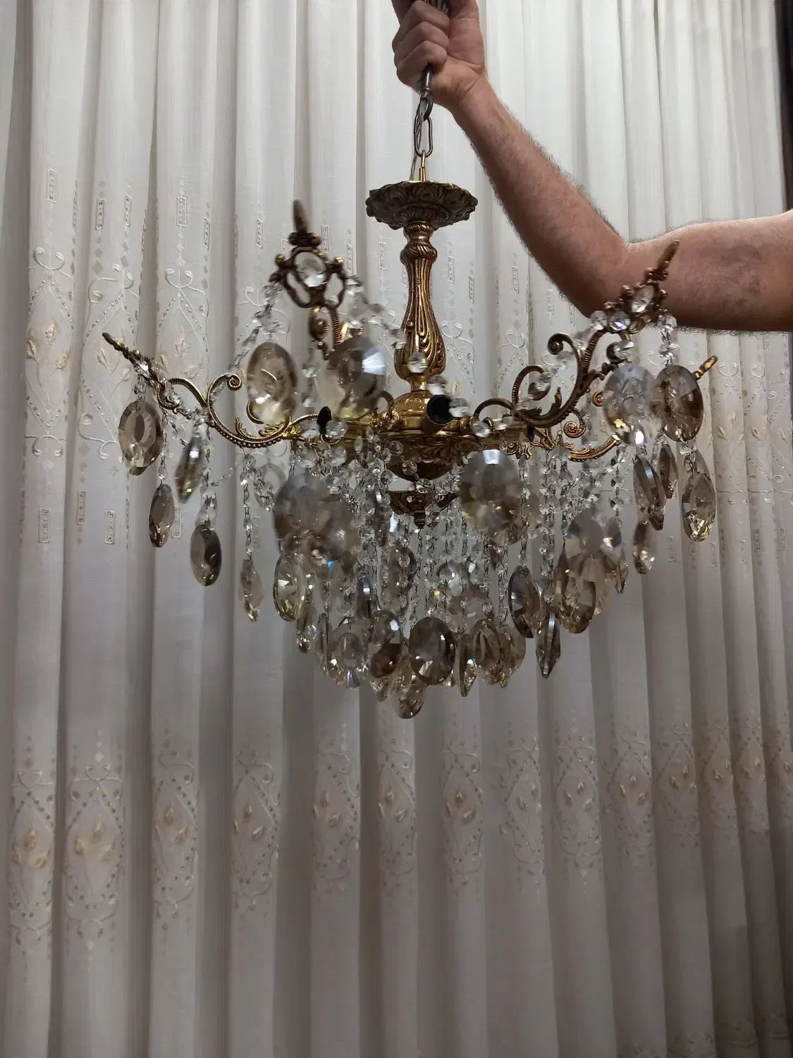 لوستر برنزی|لوستر و چراغ آویز|اندیشه, اندیشه فاز ۳|دیوار