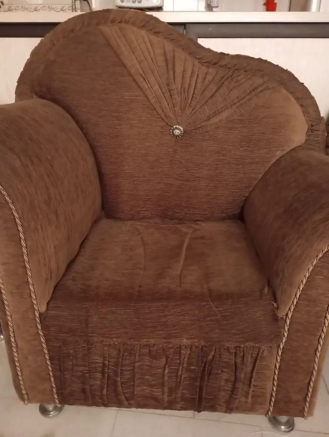 مبل 8 نفره راحتی در حد نو|مبلمان خانگی و میز عسلی|شبستر, |دیوار