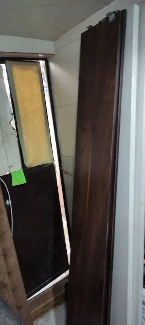 تخت دونفره قهوه‌ای درحدنو به همذاه تشک باهم 4800|تخت و سرویس خواب|لنگرود, |دیوار