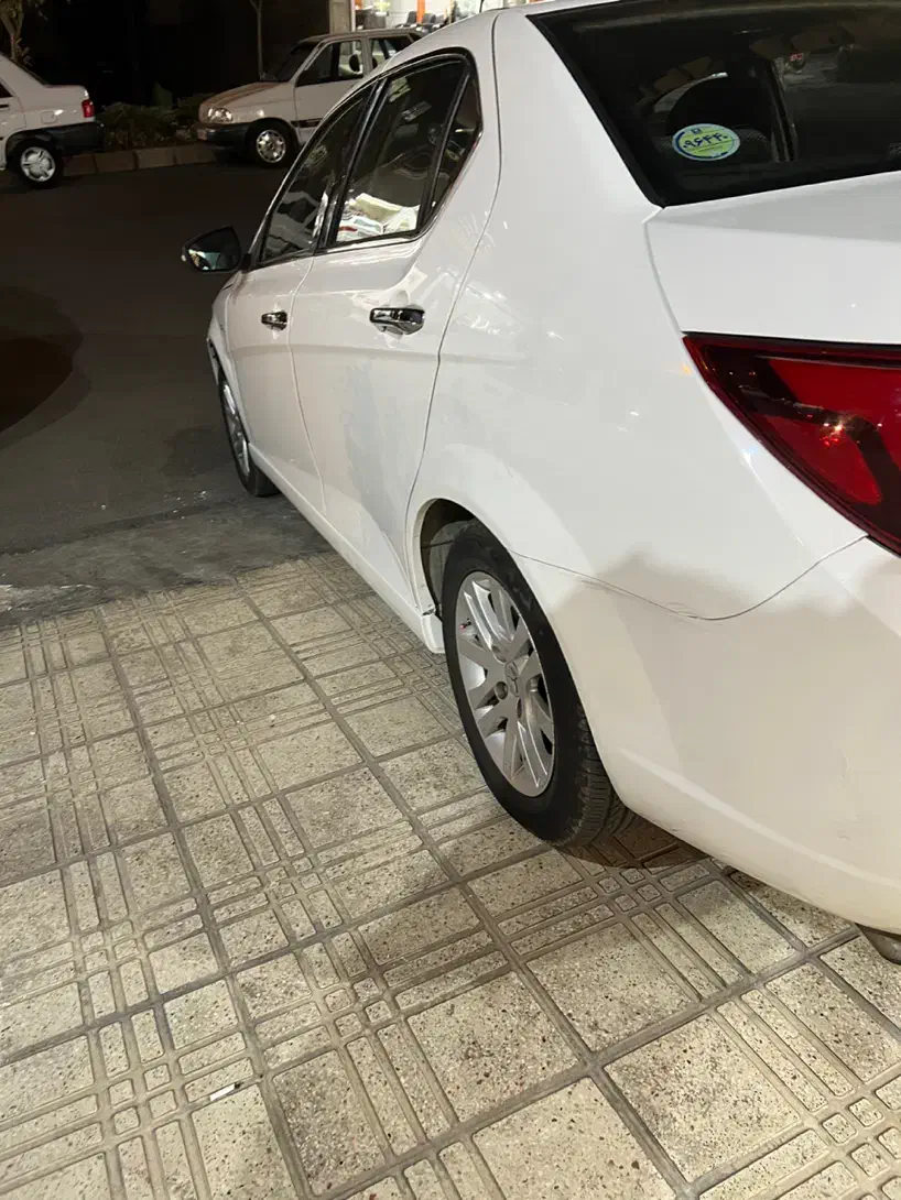 دنا پلاس|خودرو سواری و وانت|قزوین, |دیوار