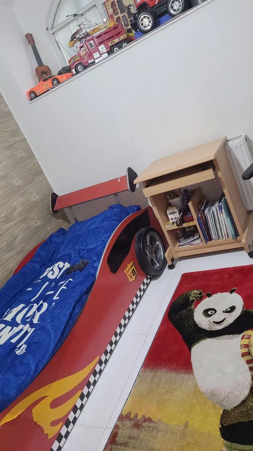 تخت نوجوان|تخت و سرویس خواب|کرج, شهرک بنفشه|دیوار