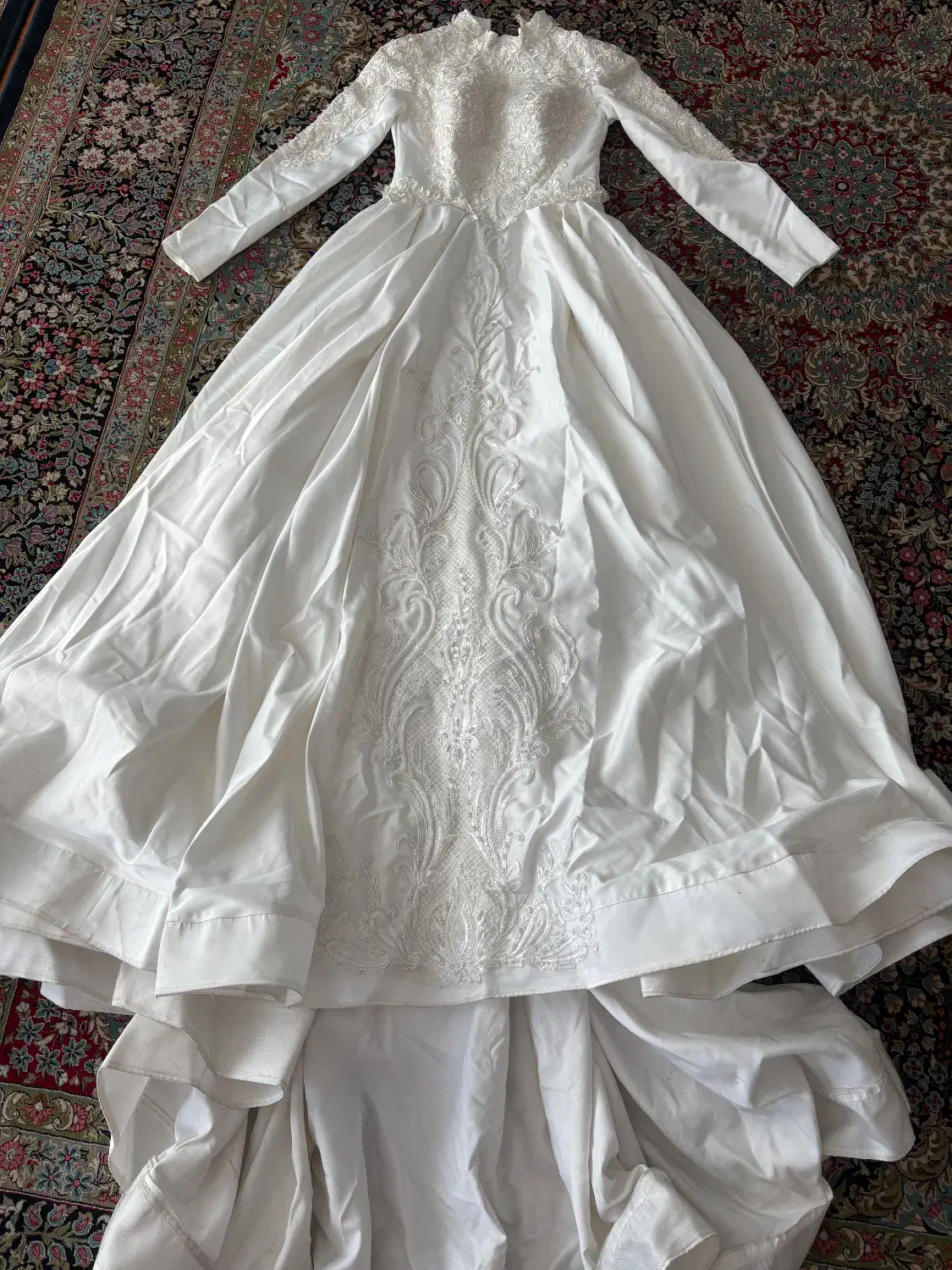 لباس عروس|لباس|سیرجان, |دیوار