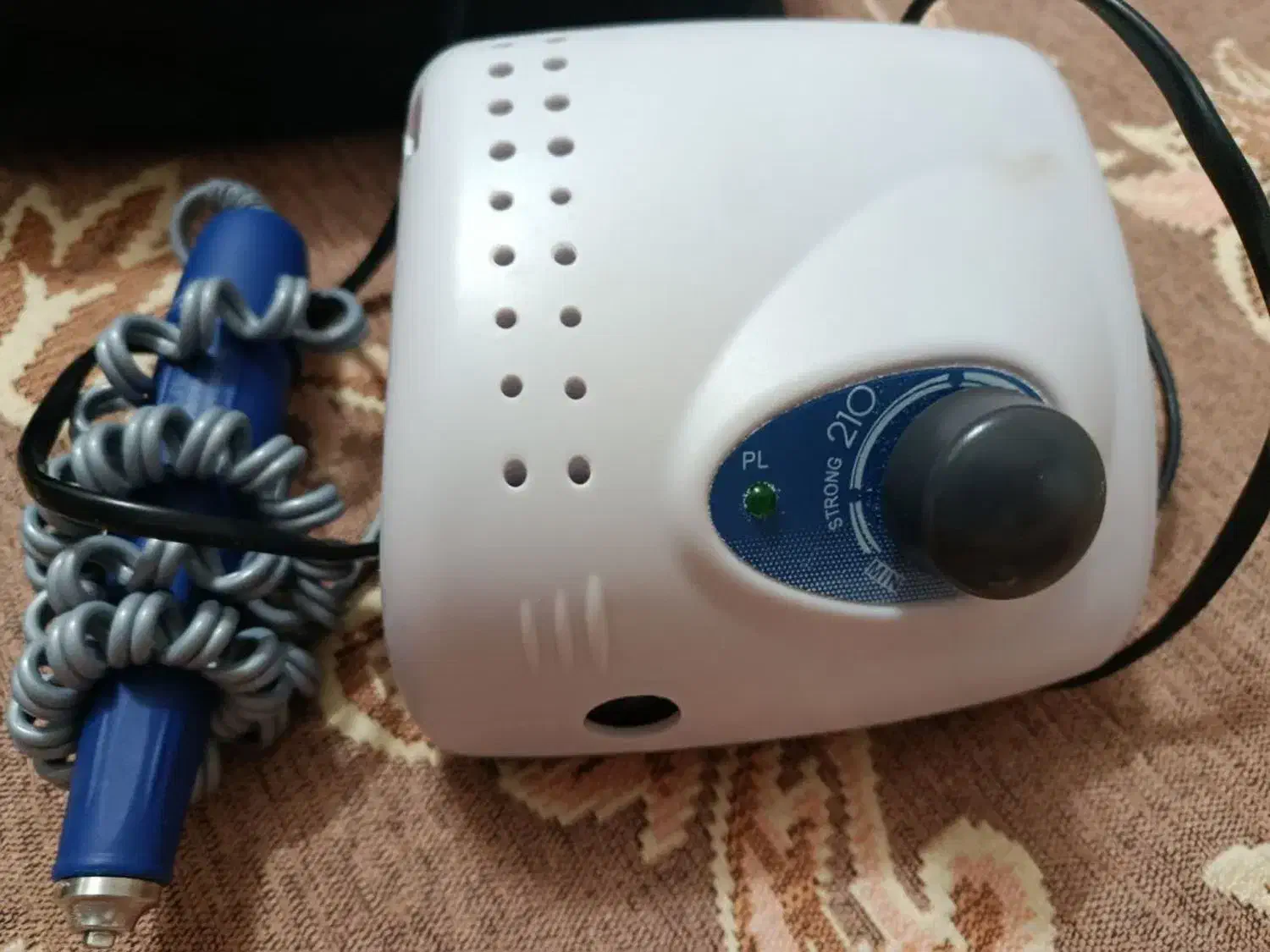 سوهان برقی و lLED در حد نو|آرایشی، بهداشتی، درمانی|یزد, |دیوار