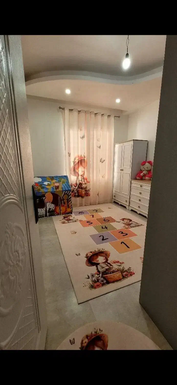 واحد ۱۰۵ متری سند دار خادم اباد|فروش آپارتمان|باغستان, |دیوار