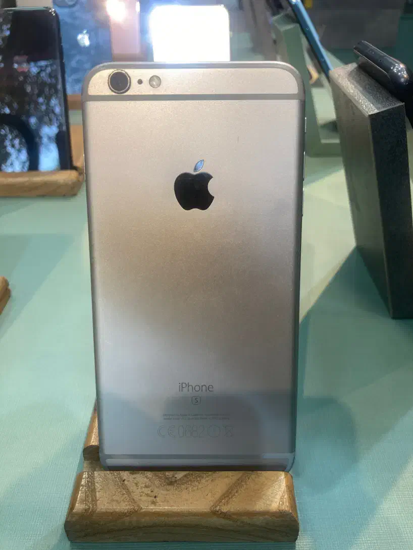 iphone 6s plus|موبایل|کاشان, دروازه فین|دیوار