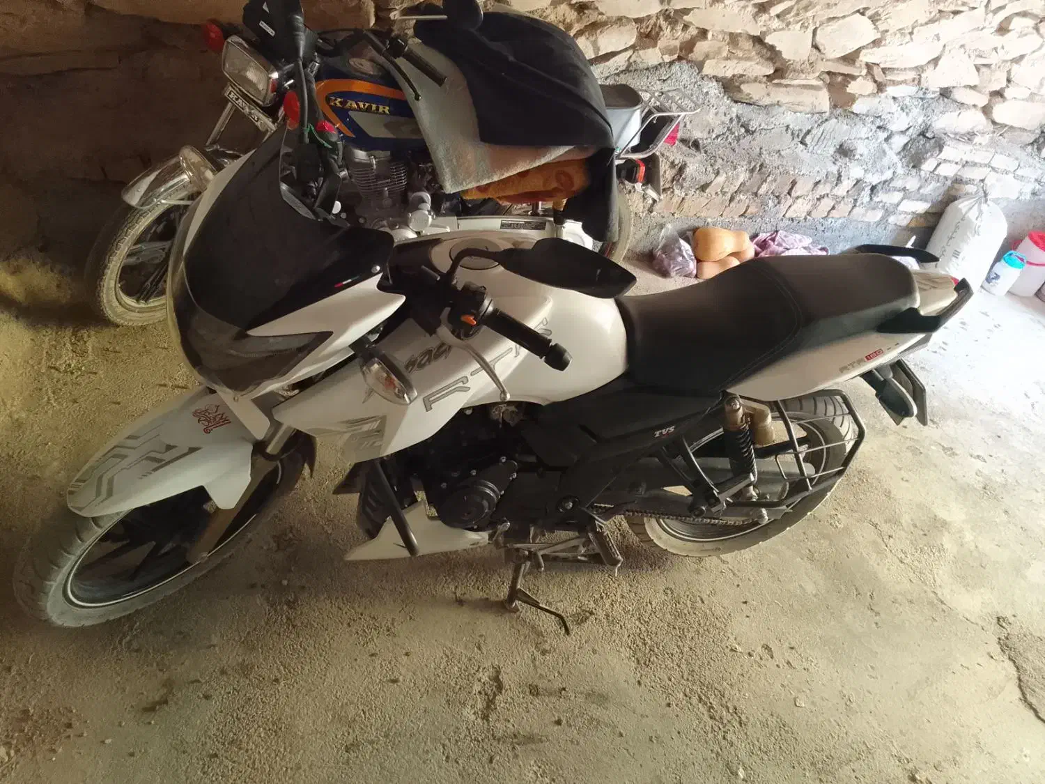 اپاچی ۱۸۰ مدل ۹۵ کمیاب۷۰۰۰هزار کار صفر|موتورسیکلت|بهارستان, |دیوار